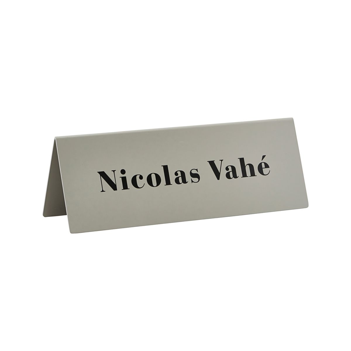 Nicolas Vahe - Ett skylt - Rack, Gray - L: 28 cm, W: 7,5 cm, H: 9,5 cm